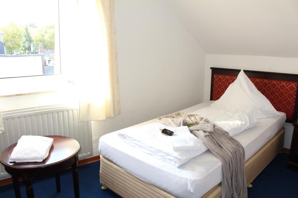 Hotel-Restaurant Heute Frechen Habitación foto