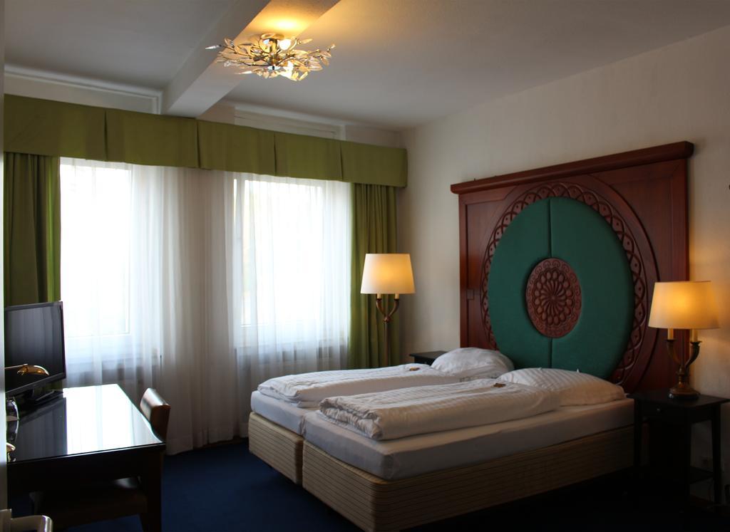 Hotel-Restaurant Heute Frechen Habitación foto